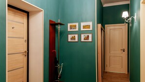 Unclassified image, 5 of 17, button - Apartments near Train Station (Minsk)