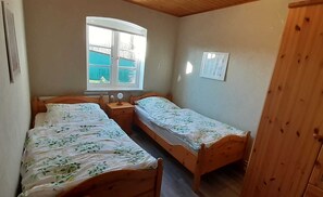 2 sovrum, resesäng, wi-fi och sängkläder