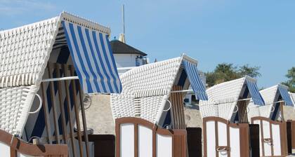 2- Zimmer- Ferienhaushälfte Lucky 1 - Familien Ferienhof Lucky bei Kühlungsborn