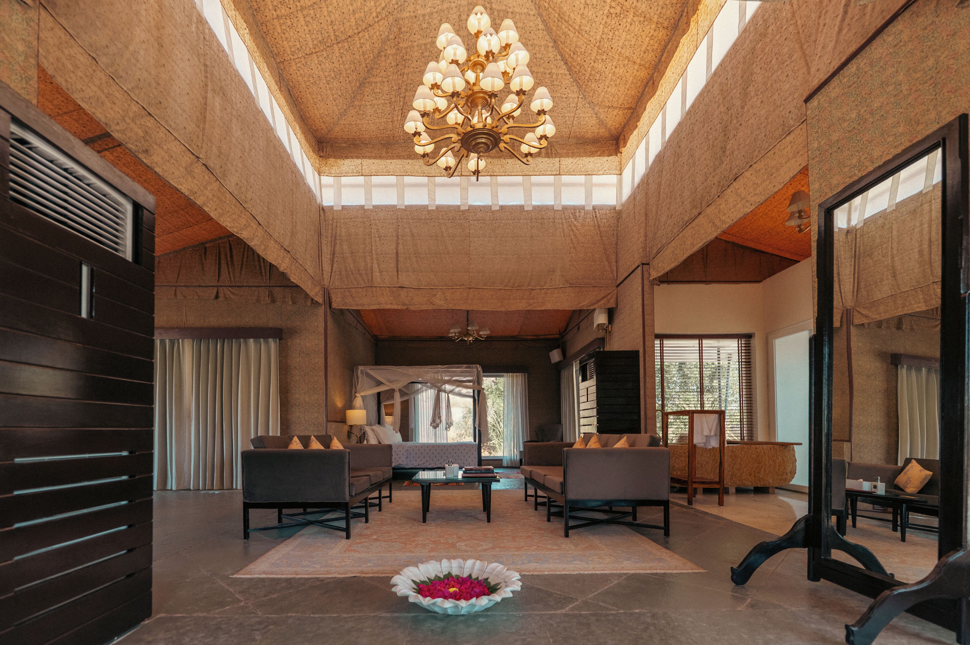 Tente Luxe | Literie de qualité supérieure, mini-bar avec articles gratuits