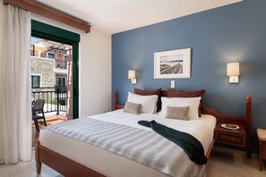 客房内保险箱、熨斗/熨衣板、免费 WiFi、床单