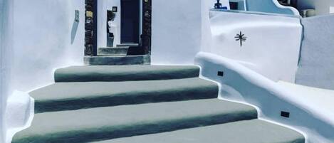 Villa | Private spa tub