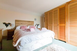 Casa de campo tradicional, baño privado, vistas a la montaña | 2 dormitorios