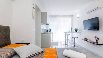 Estúdio (Apartment Lea - Studio Apartment) | Berços (sobretaxa)