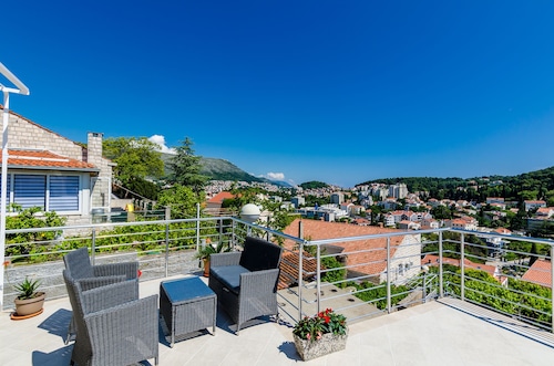 Apartment Lea