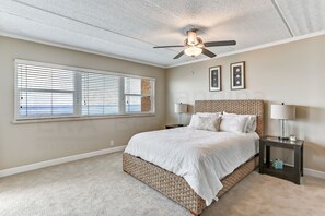 Condo, 3 Bedrooms