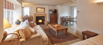 Host & Stay | The Cobbles