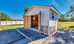 Exterior - Clean, Quiet, Quaint #3 (Punta Gorda)