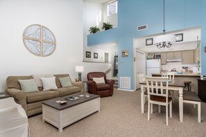 Flatscreentelevisie en een dvd-speler