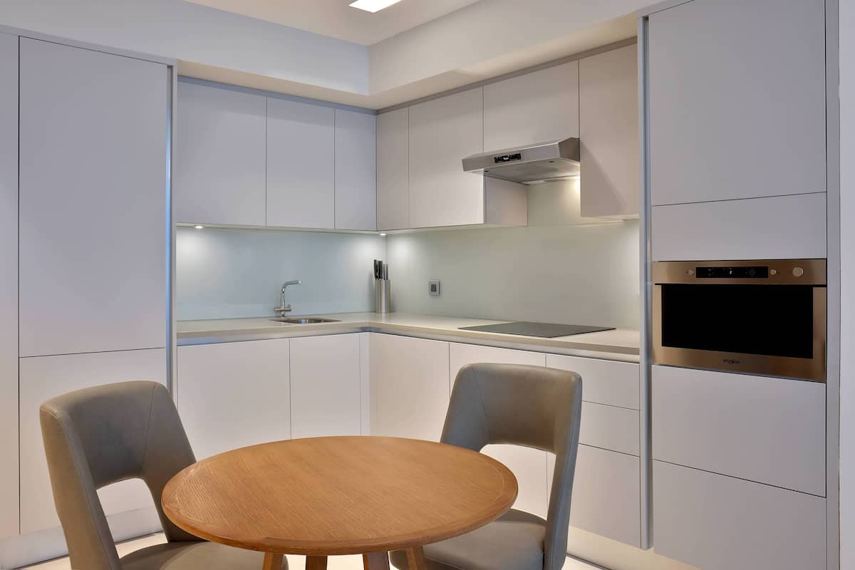 1 bedroom, in-room safe, individually furnished, desk