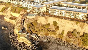 Exterior - Oceanfront | Hot Tub | Heated Pool | Beach Access (Solana Beach)