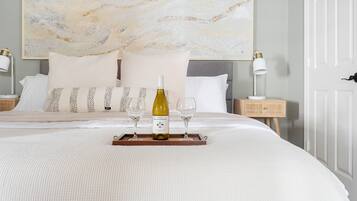 1 slaapkamer, een bureau, een strijkplank/strijkijzer, gratis wifi