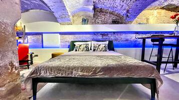 1 Schlafzimmer, Zimmersafe, Schreibtisch, WLAN