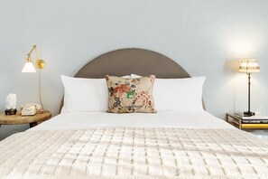Room - Palihouse Santa Barbara (Santa Barbara)