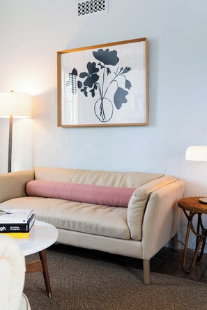 Living area - Palihouse Santa Barbara (Santa Barbara)