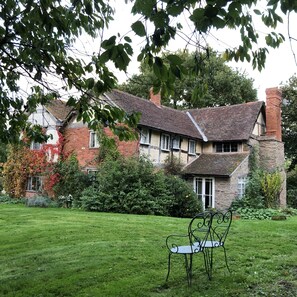 Cabin, 1 Queen Bed | Property grounds - Cosy 5m Bell Tent Glamping in Rural Herefordshire (Hereford)