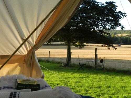 Cosy 5m Bell Tent Glamping in Rural Herefordshire