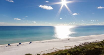 Beach Villa w/ NEW 6-Seat GOLF CART! Near Beach, Pool, Baytowne Wharf & Tram.