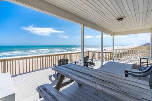 Unclassified image, 3 of 21, button - Blue Tortoise - Awesome Oceanfront Deck!  Dog Friendly! (North Topsail Beach)