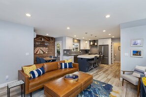 Älytelevisio, kirjoja