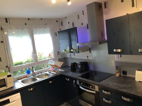 Family house between Caen and the sea