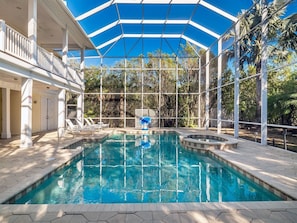 Huis (The Palm and Shell Captiva Island pri) | Zwembad | Een buitenzwembad, een verwarmd zwembad