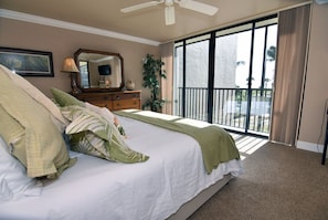 Room - Sundial Beach Resort by Dream Vacation Rentals (Sanibel)