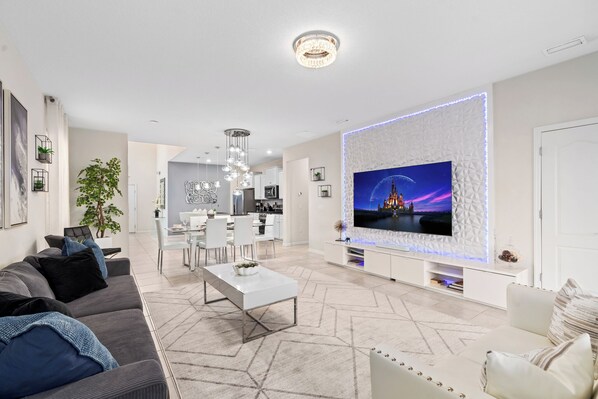 Smart TV, video games, ping pong - Private Villa Sunset view Pool & Spa near Disney & Universal (Davenport)