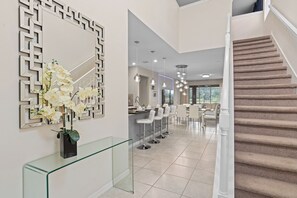 Interior - Private Villa Sunset view Pool & Spa near Disney & Universal (Davenport)