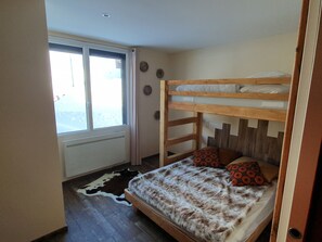 1 bedroom, free WiFi