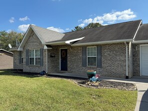 Exterior - Central Smoky Mountain Home, 20 Minutes to Knoxville & Pigeon Forge (Seymour)