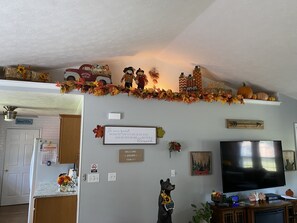 Interior - One level 3 BR/ 2 BA Home in Seymour!!! (Seymour)