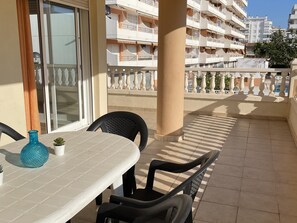 Outdoor dining - Alpen1 Voramar Apartment /2 bedrooms (Peñíscola)