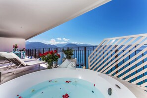 Idromassaggio all'aperto