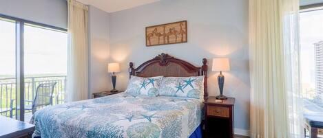 Desk, iron/ironing board, WiFi, bed sheets