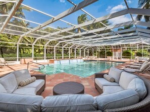 Casa (Bougainvillea Home) | Piscina | Piscina all'aperto, una piscina riscaldata