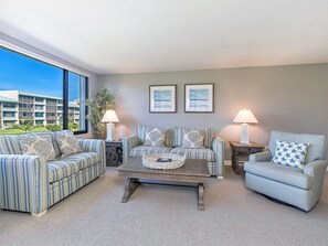 Condo (Loggerhead Cay 422) | Exterior