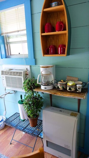 Interior - "The Riverview" - Cabin 5 (New Meadows)