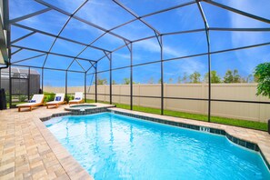 Beheizter Pool