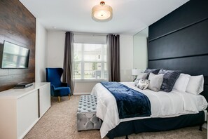 9 Schlafzimmer, Schreibtisch, Bügeleisen/Bügelbrett, kostenloses WLAN