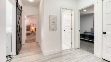 4 bedrooms, iron/ironing board, free WiFi, bed sheets