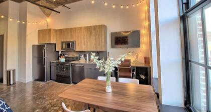 Chic Ultramodern Studio Loft w/ Designer Features