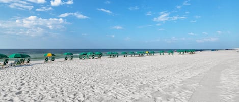 Beach nearby, sun loungers, beach towels