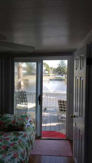 2 bedrooms, free WiFi, bed sheets - Ocean Lakes Pelican Pointe, Beautiful Ocean & Lake Front cozy cottage. (Myrtle Beach)