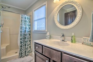 Hair dryer, towels - 3 Mi to Boardwalk: Family Bethany Beach Home (Frankford)