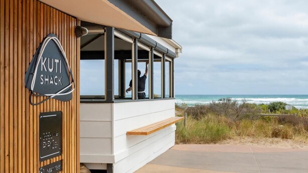 Exterior detail - Relax in style  - mineral spa, games room, trampoline, fireplace (Pet friendly) (Goolwa Beach)