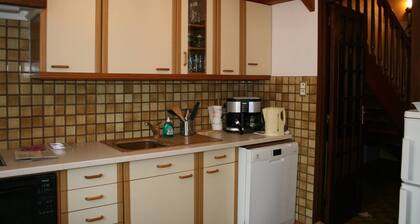 1 Bedroom House 20min walk to centre in Tournus