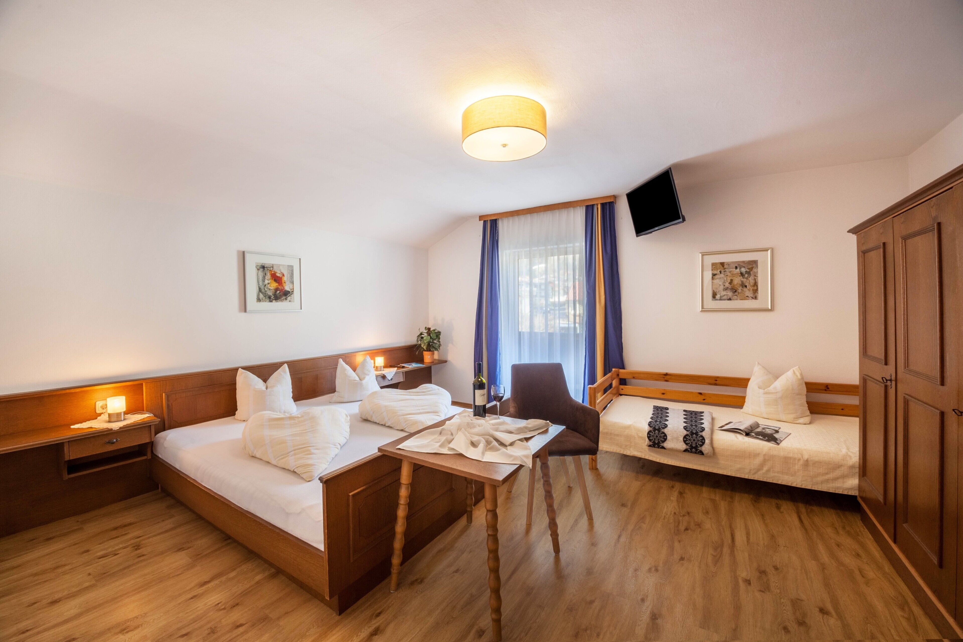 2 bedrooms, free WiFi, bed sheets