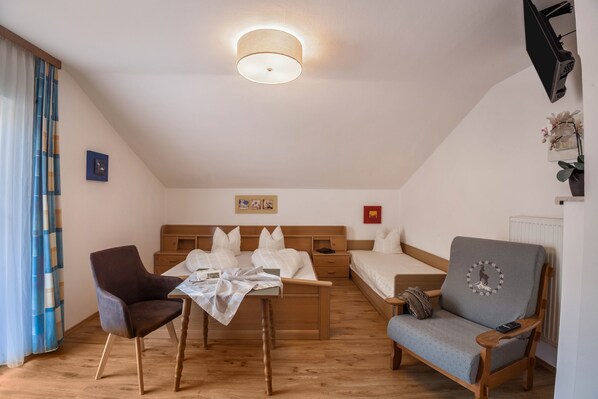 2 Schlafzimmer, kostenloses WLAN, Bettwäsche