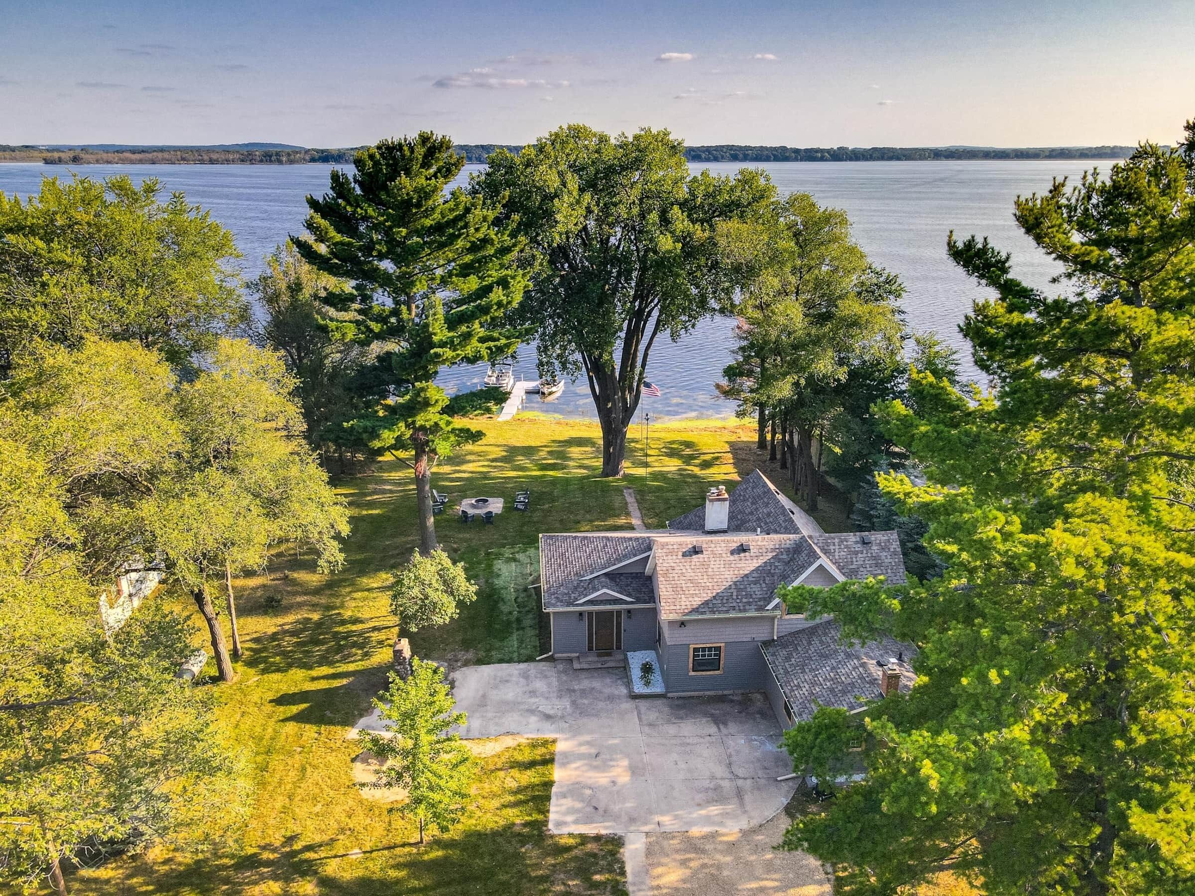 Tranquility and peacefulness on Puckaway Lake